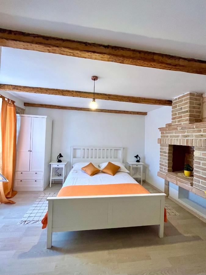Val Comeza Hotell Komiža Eksteriør bilde
