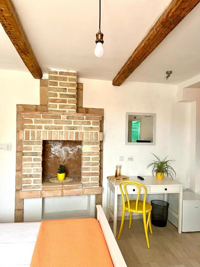 Val Comeza Hotell Komiža Eksteriør bilde