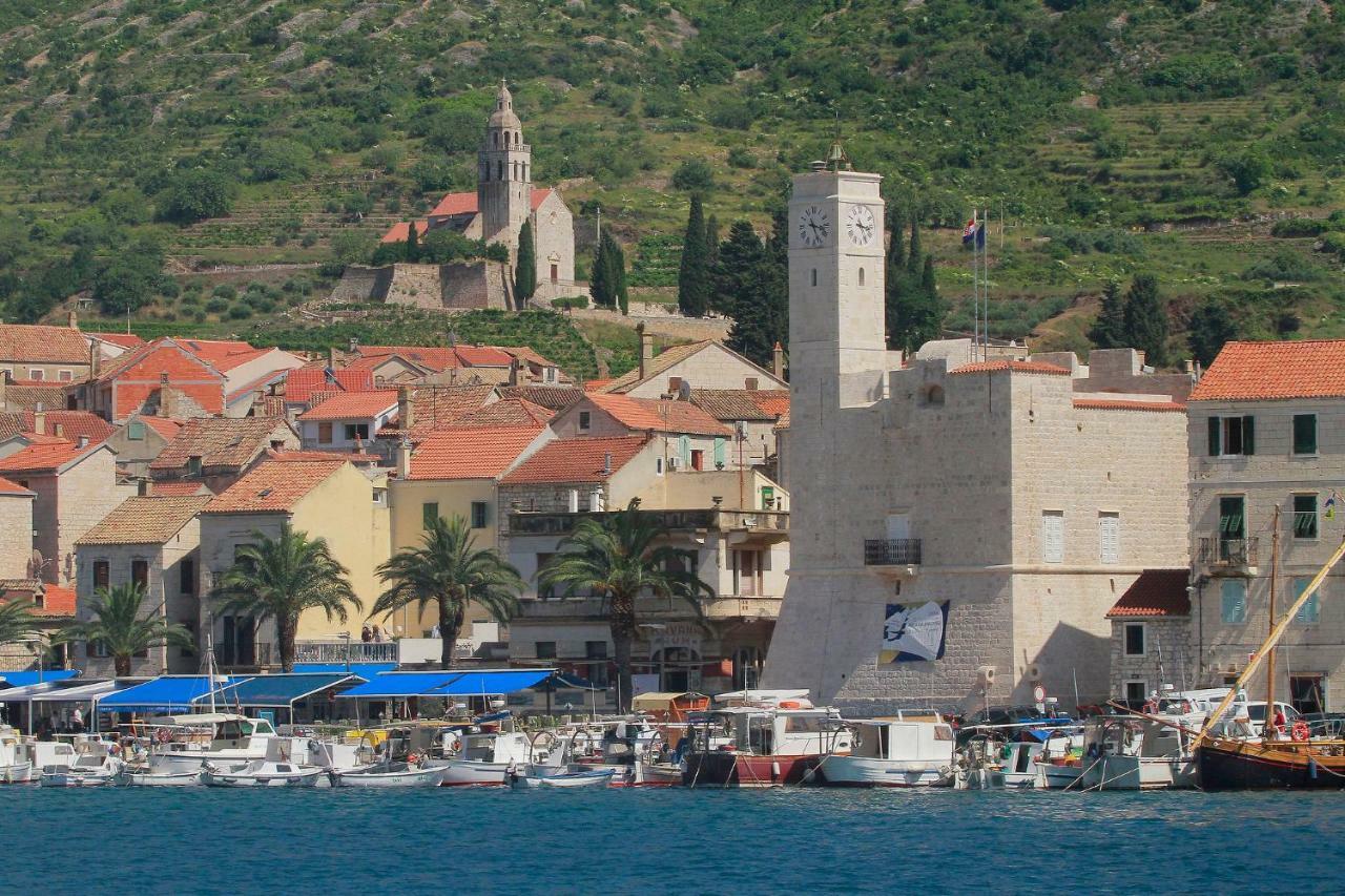 Val Comeza Hotell Komiža Eksteriør bilde